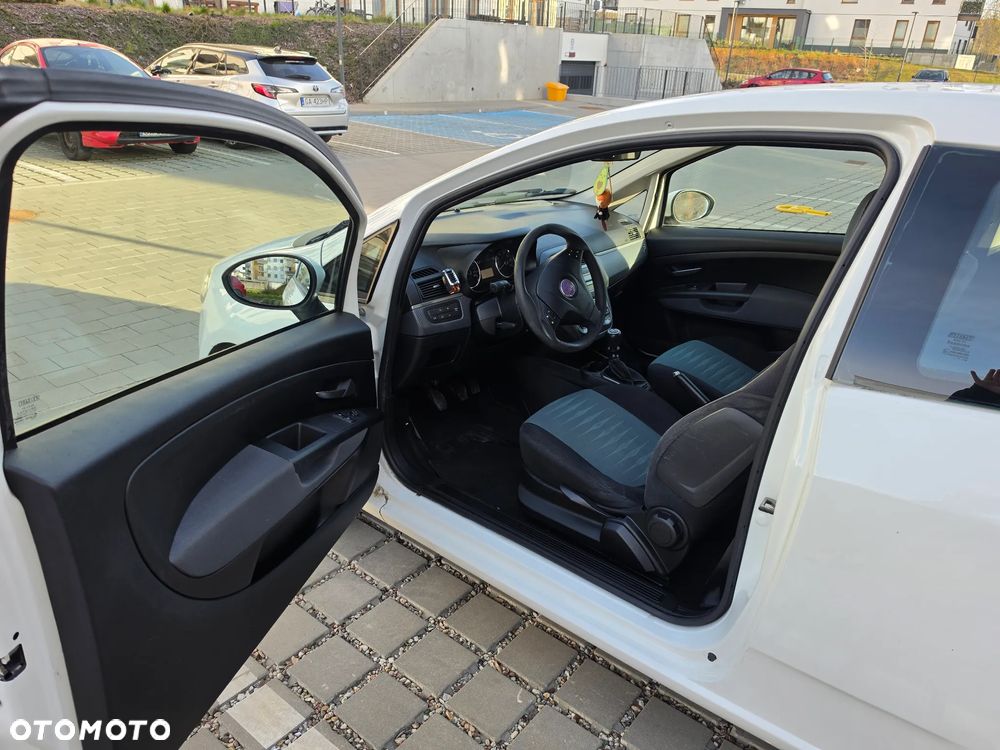 Fiat Grande Punto - 6