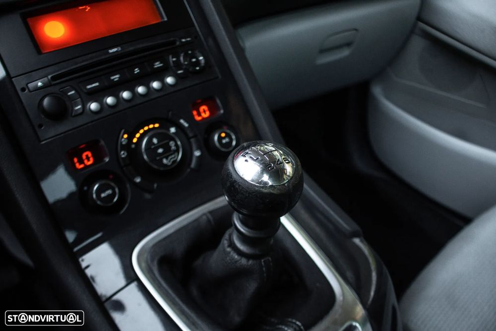 Peugeot 5008 1.6 HDi Executive - 8