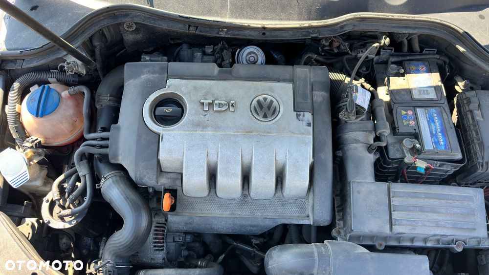 Volkswagen Passat 2.0 TDI DPF DSG Comfortline - 23