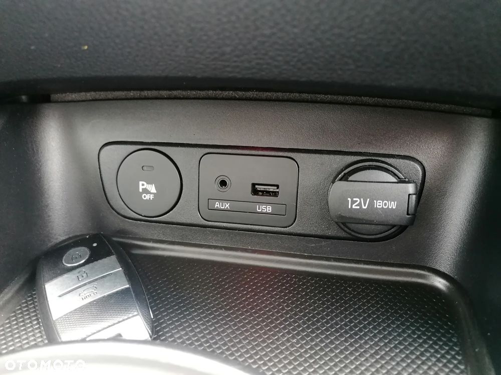 Kia Sportage 2.0 CRDI 184 AWD Platinum Edition - 25