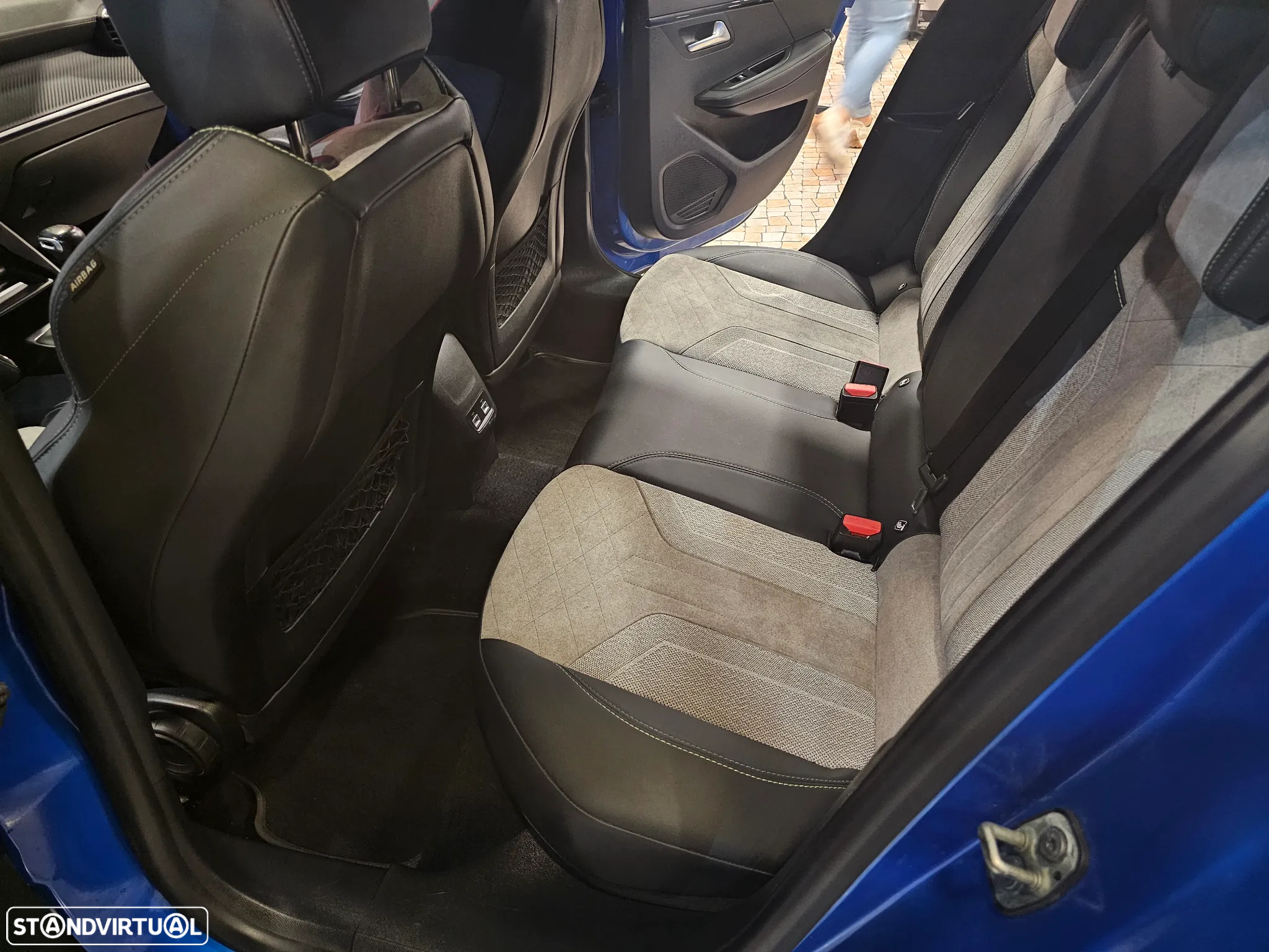 Peugeot 208 1.2 PureTech GT Line - 19