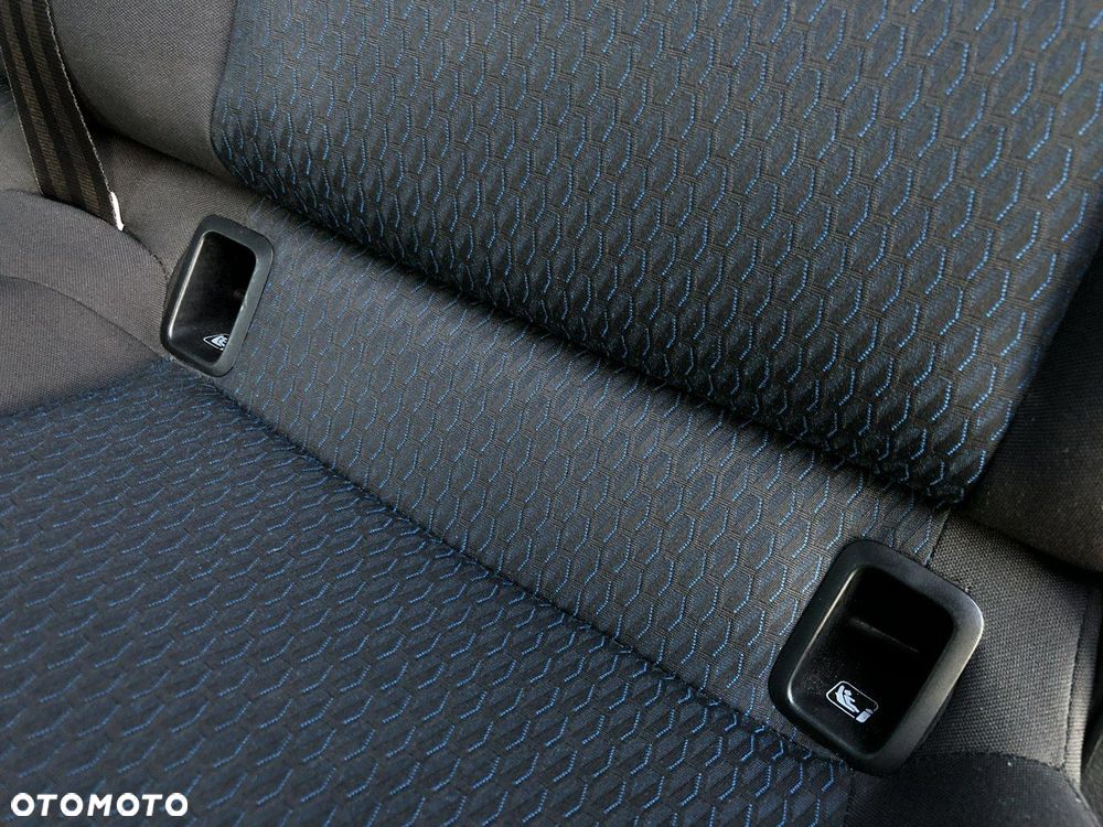 Volkswagen Caddy - 36