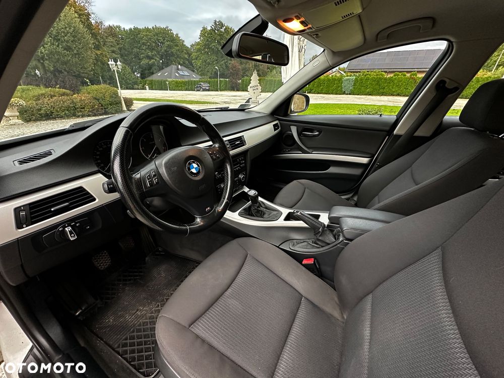 BMW Seria 3 316d - 9
