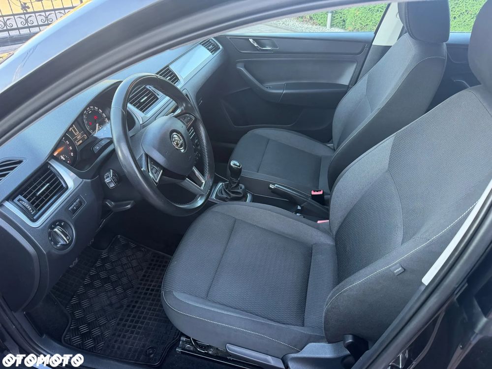 Skoda RAPID 1.6 TDI Elegance - 18