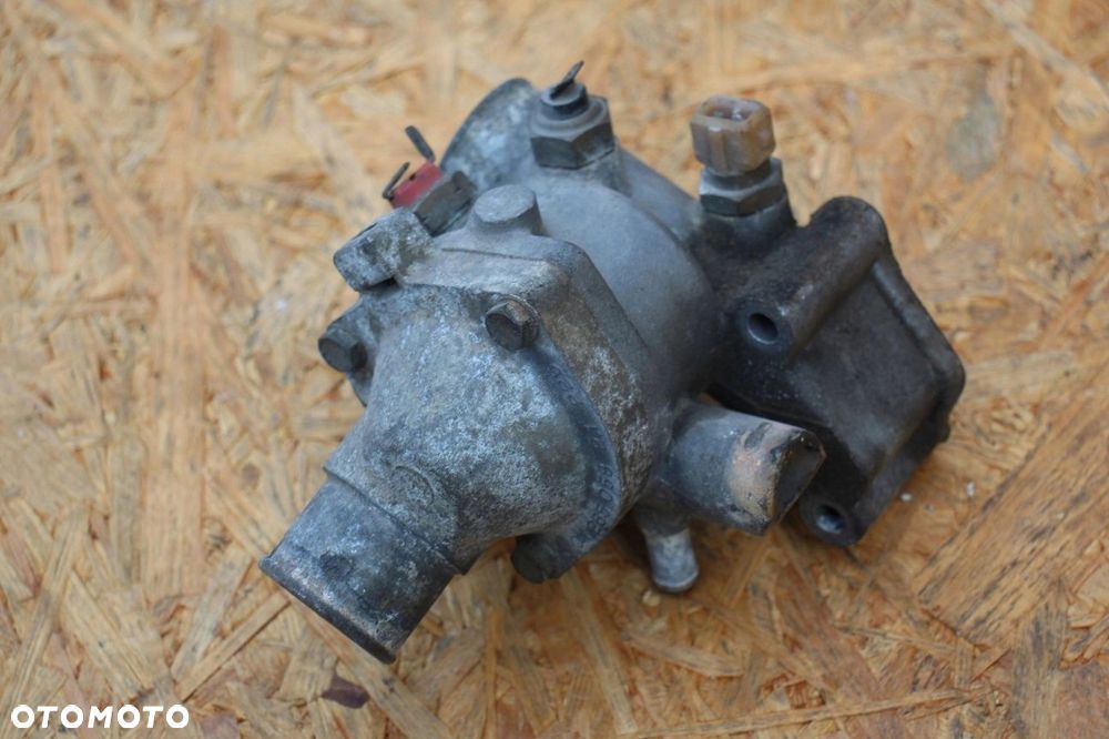 Obudowa termostatu kompletna BMW silnik m20 1265058 oryginalna - 4