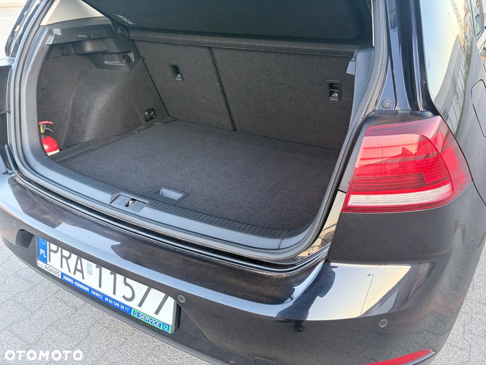 Volkswagen Golf 1.6 TDI (BlueMotion Technology) Trendline - 25