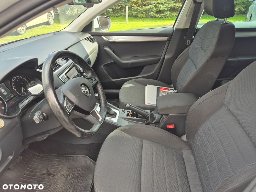 Skoda Octavia 1.4 TSI Elegance DSG - 17