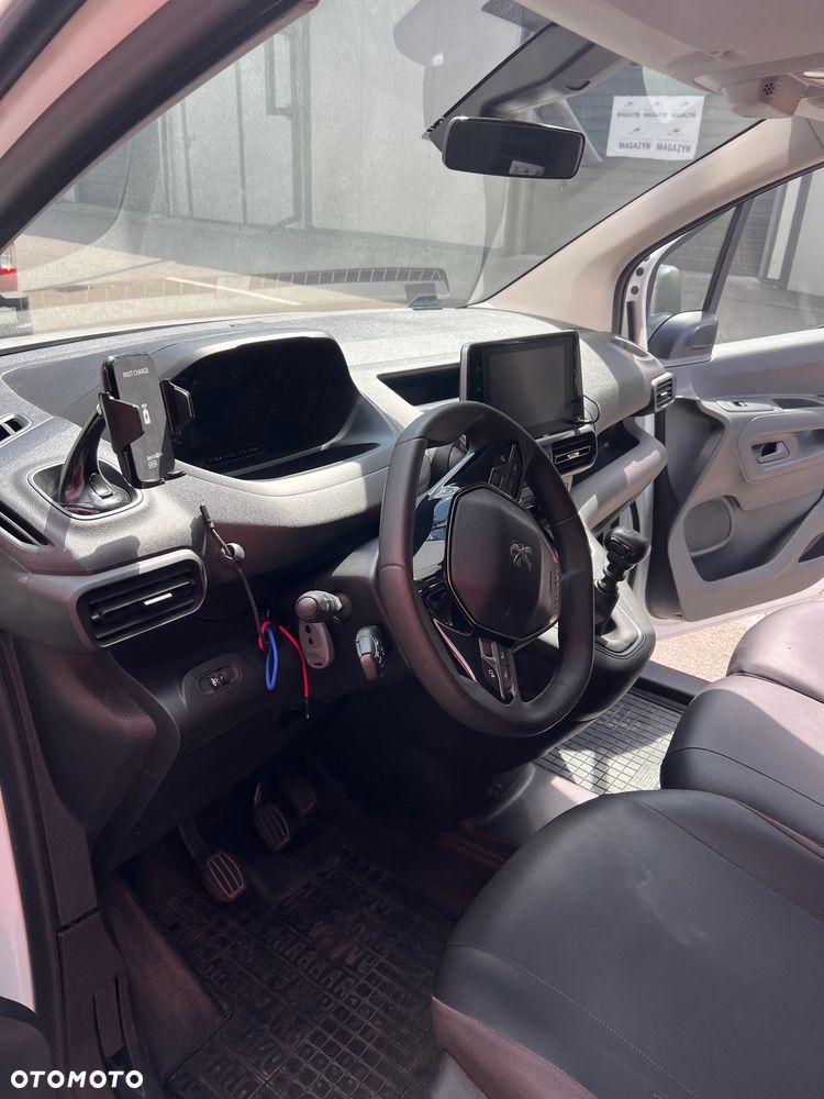 Peugeot Partner - 8