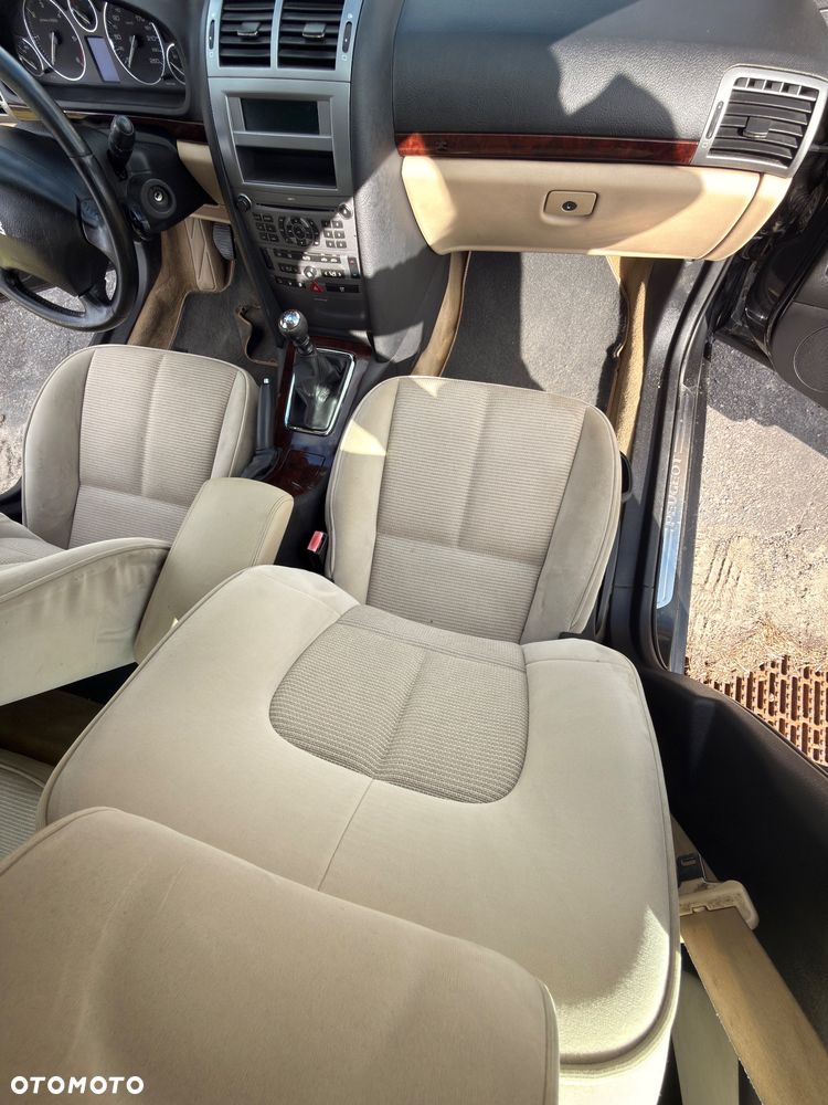 Peugeot 407 2.0 HDI Intense - 18