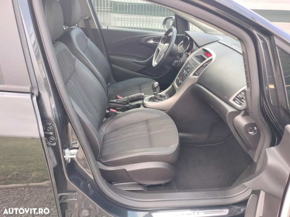 Opel Astra 1.4 Turbo ECOFLEX Start/Stop 150 Jahre - 27