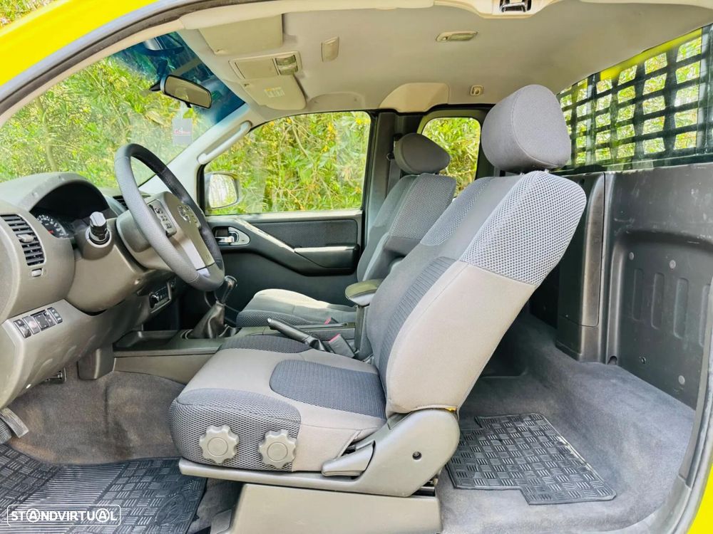Nissan Navara 2.5 dCi CD SE Eastpak - 21