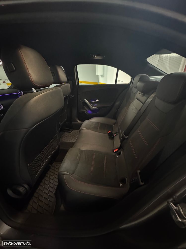 Mercedes-Benz A 200 Limousine d - 13