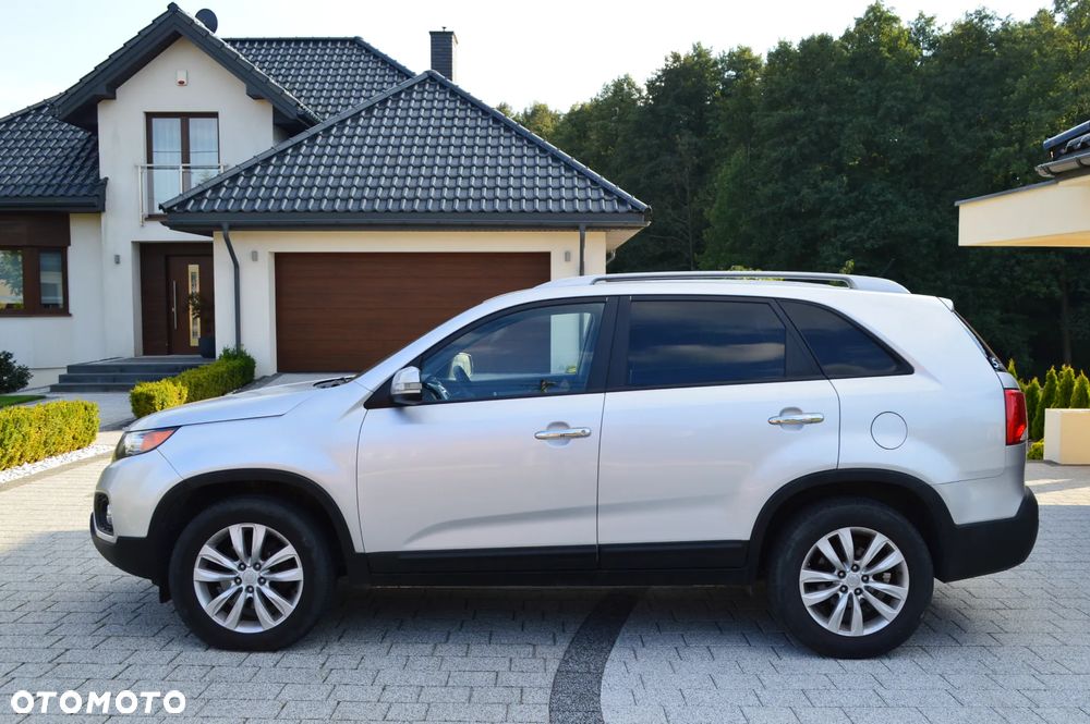 Kia Sorento - 12