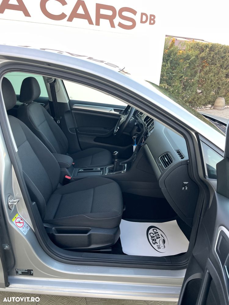 Volkswagen Golf 1.5 TSI BlueMotion ACT Comfortline - 23
