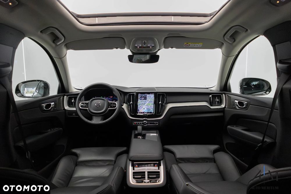 Volvo XC 60 B4 D AWD Ultimate Dark - 19