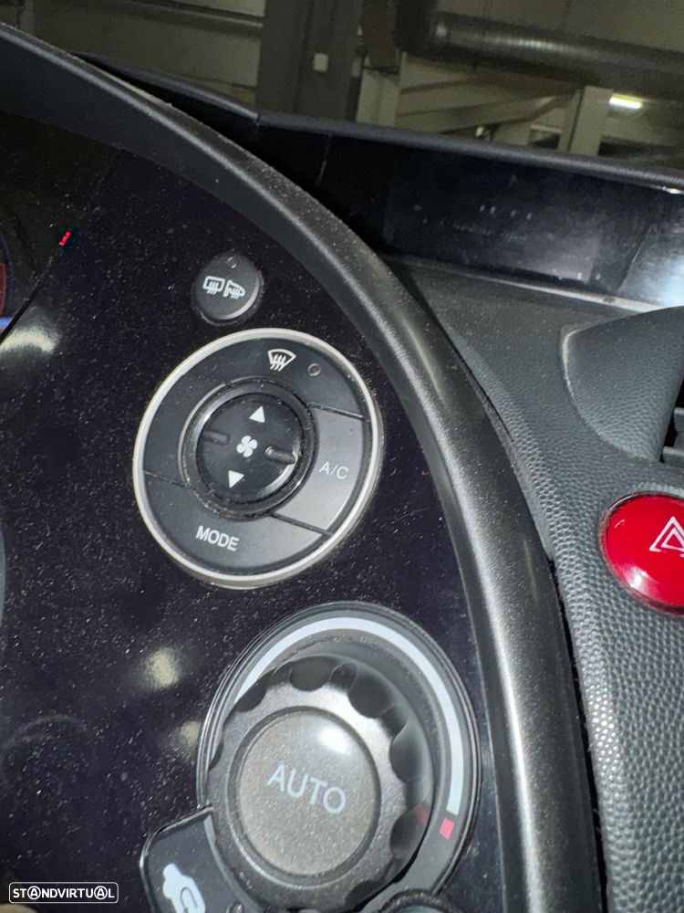 Honda Civic 1.4 Sport - 16