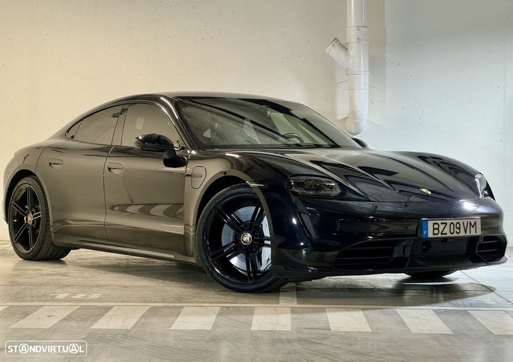 Porsche Taycan Turbo - 9