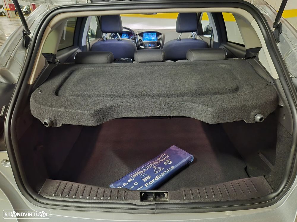 Ford Focus 1.0 SCTi Titanium - 29
