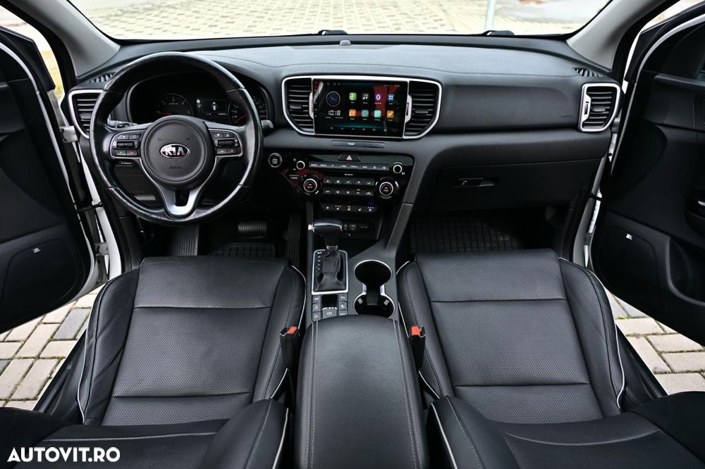 Kia Sportage - 16