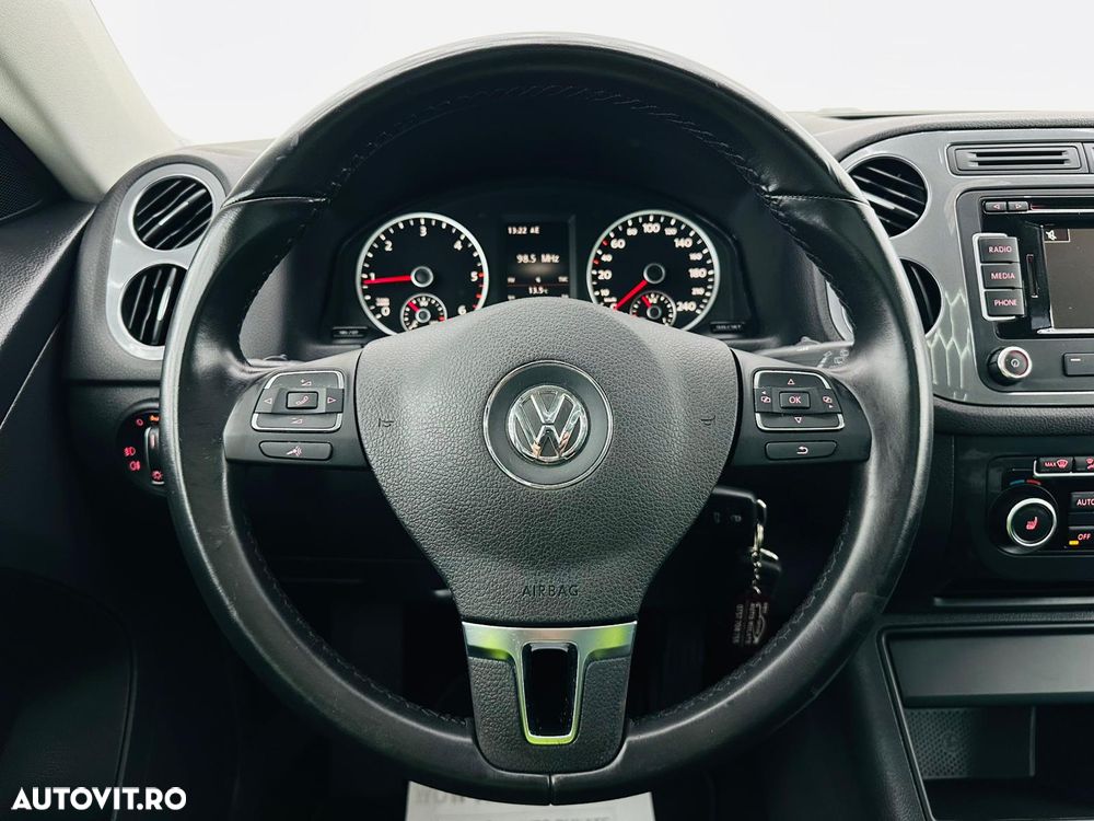 Volkswagen Tiguan 2.0 TDI DPF BMT Sport&Style - 32