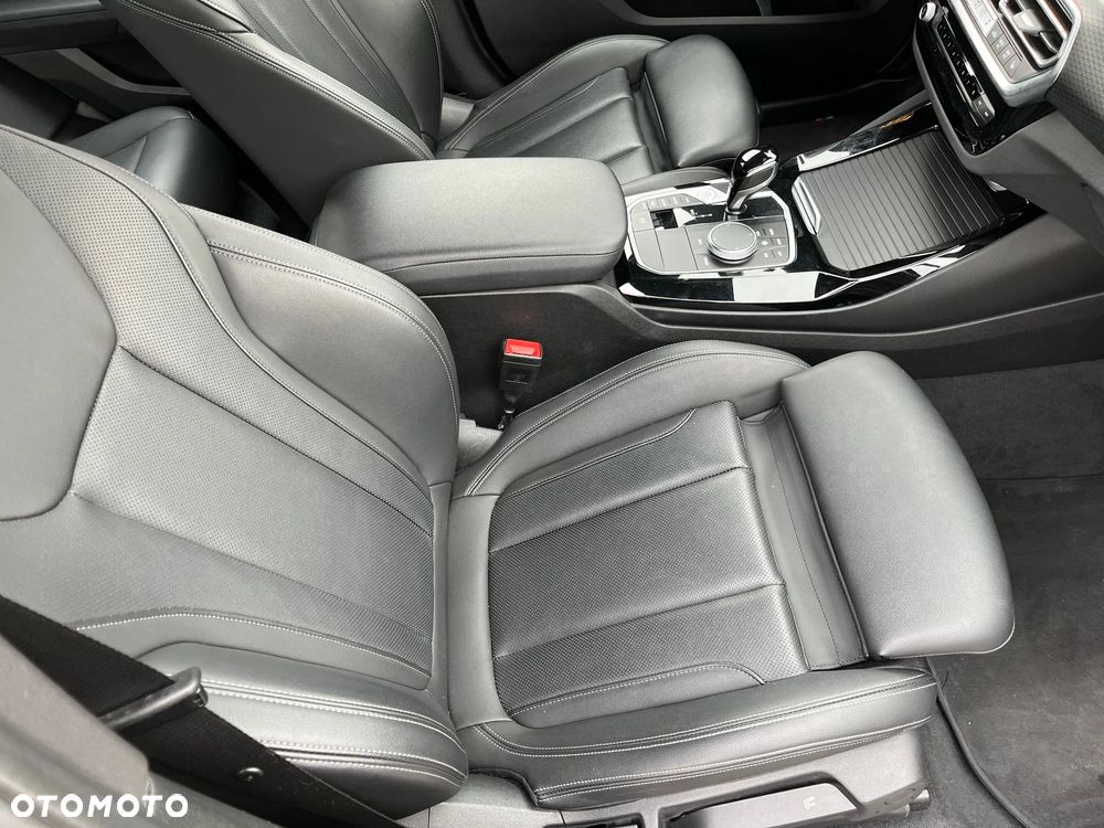 BMW X3 - 22