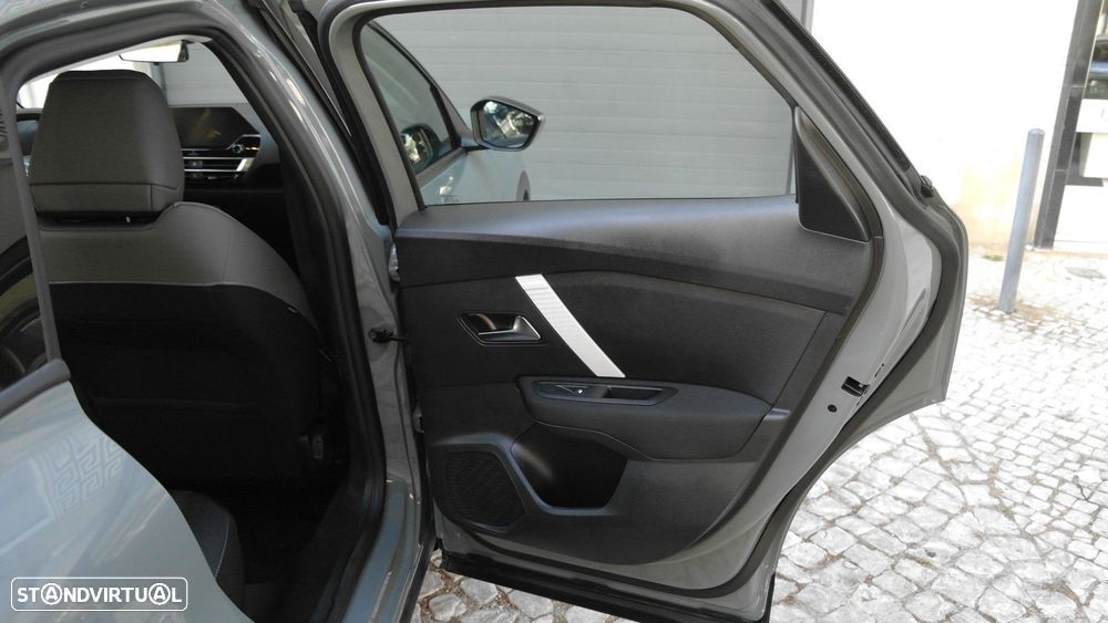 Citroën C4 1.2 Hybrid Plus e-DSC6 - 13