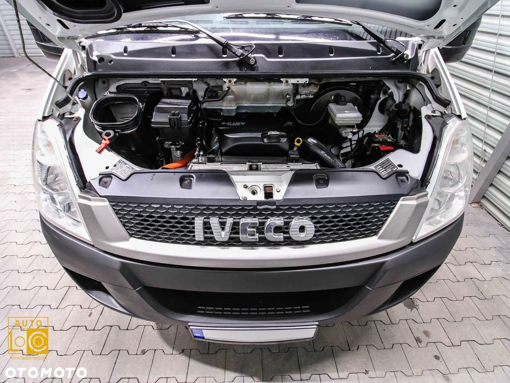 Iveco DAILY 35C15V FURGON XXL MAX LONG - 13