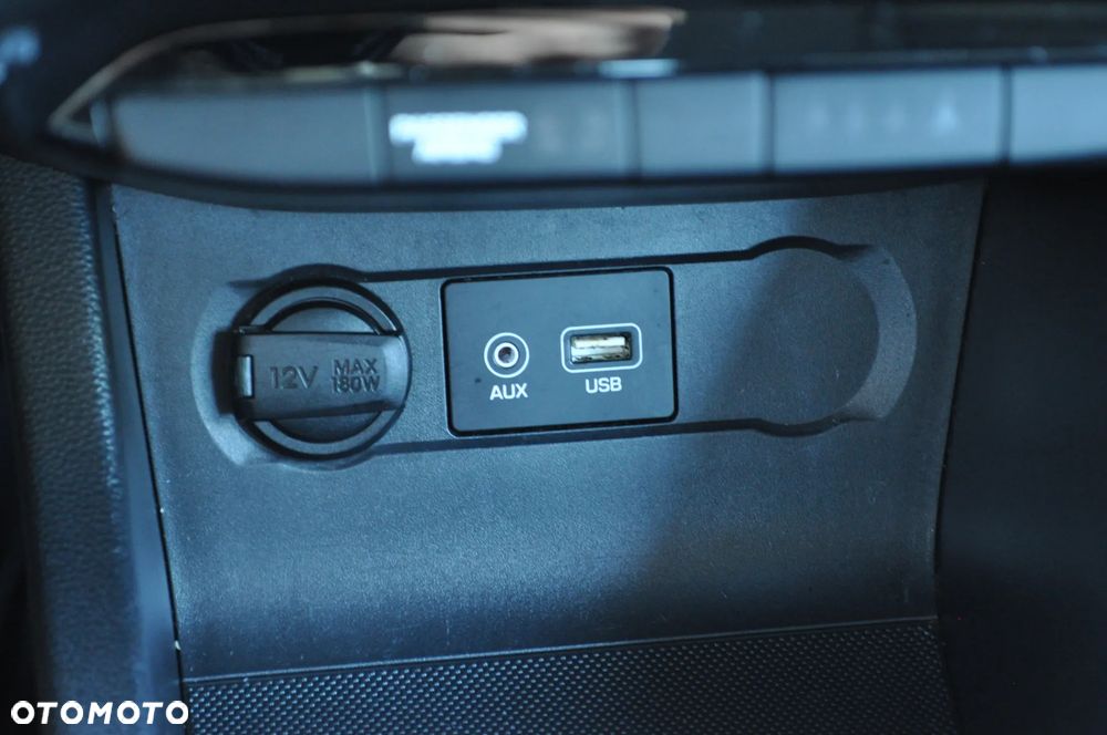 Hyundai i20 1.2 Select - 28