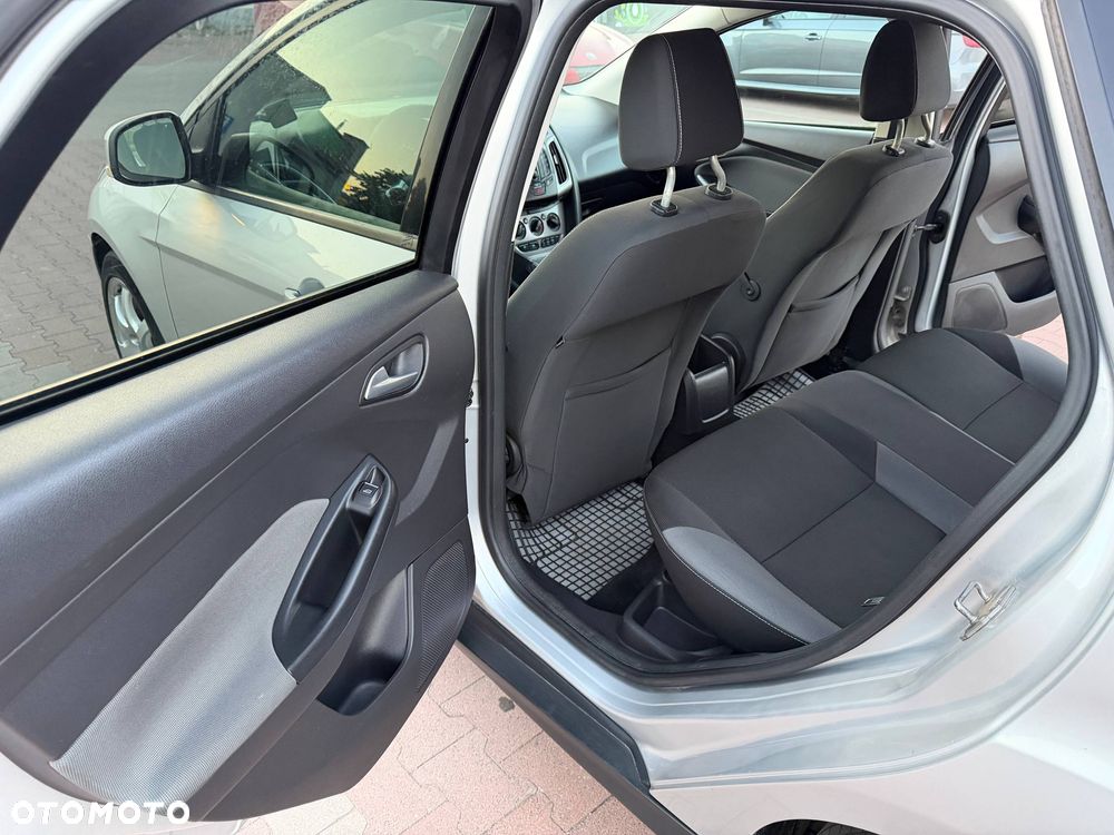 Ford Focus 1.6 TDCi Edition Start - 10
