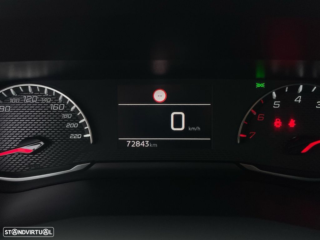 Peugeot 208 1.2 PureTech Active Pack - 9