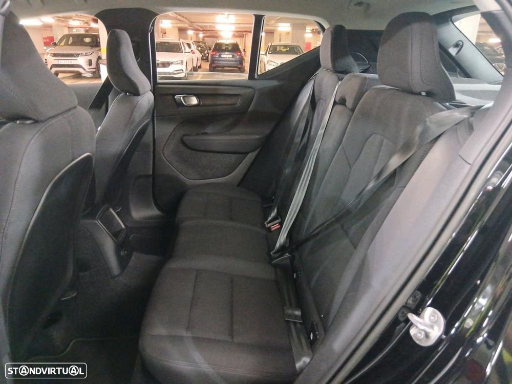 Volvo XC 40 1.5 T4 PHEV Essential - 8