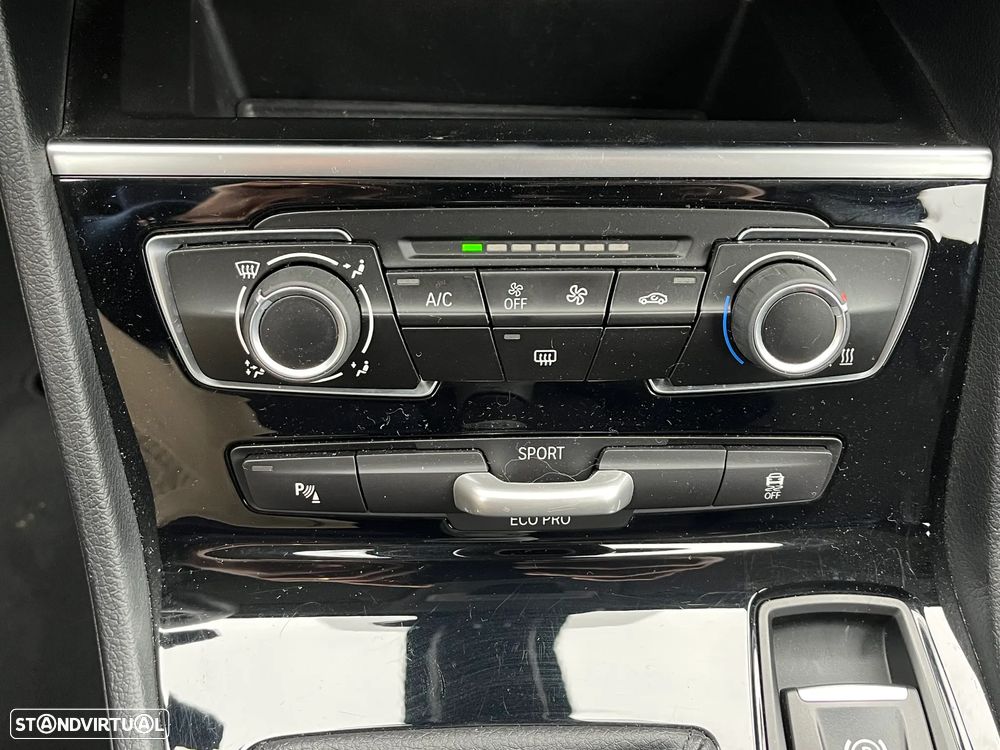 BMW 216 Gran Tourer d - 31