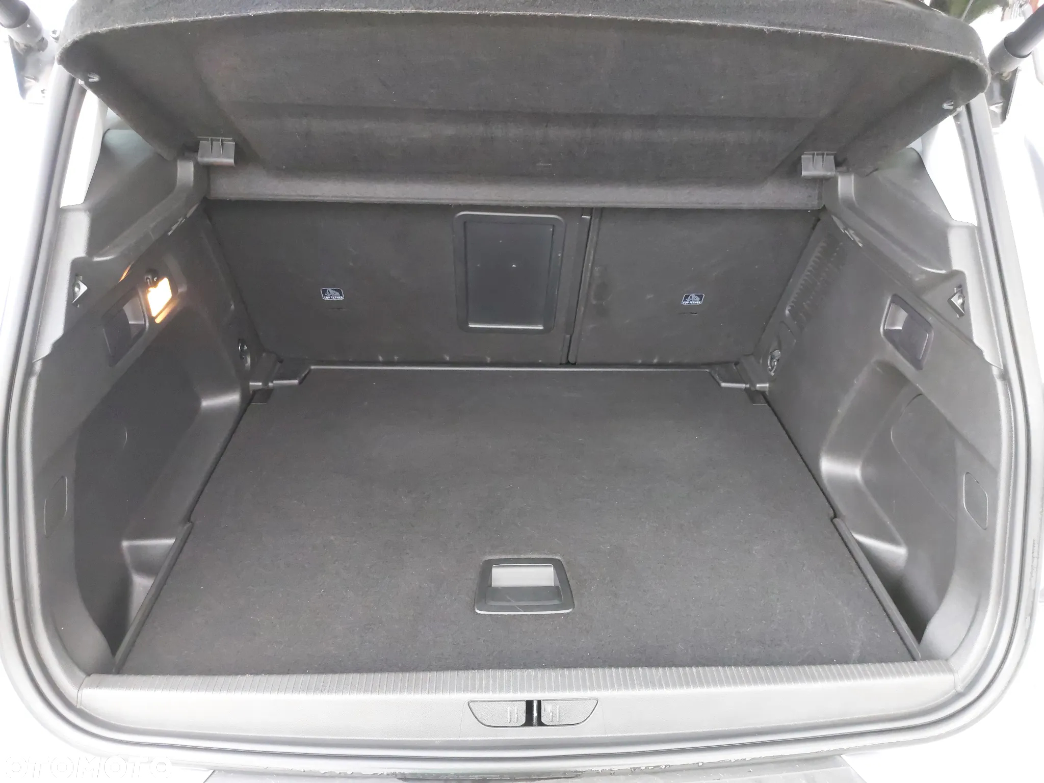 Opel Grandland X 1.5 CDTI Innovation S&S - 21