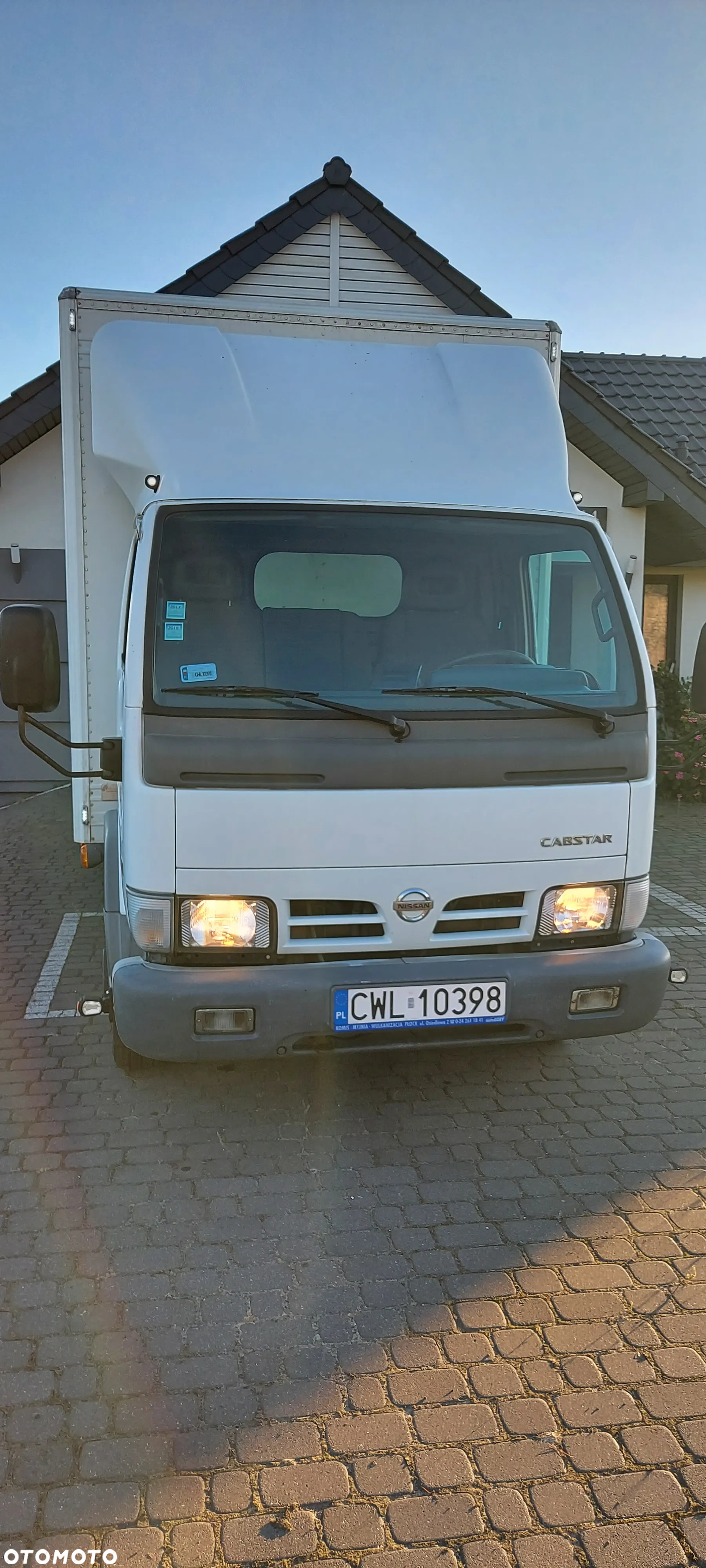 Nissan Cabstar - 3