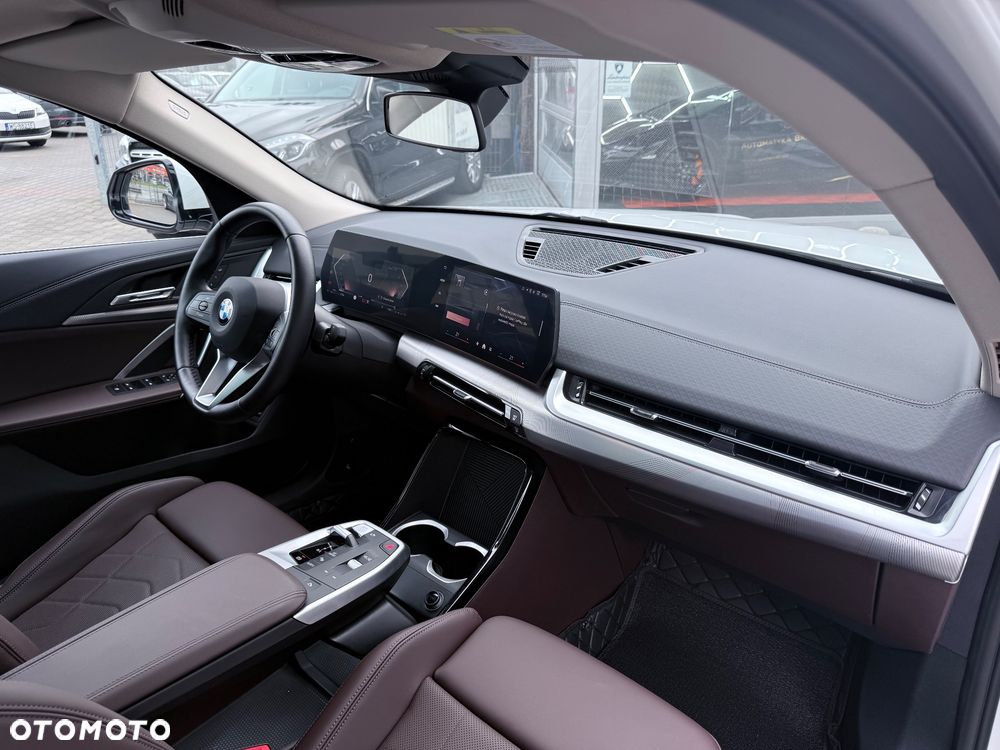 BMW X2 - 18