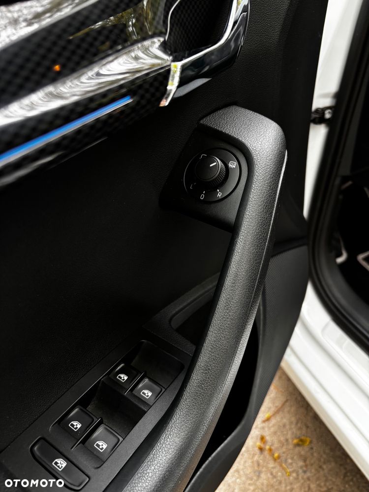 Skoda Octavia 2.0 TDI DSG RS - 16