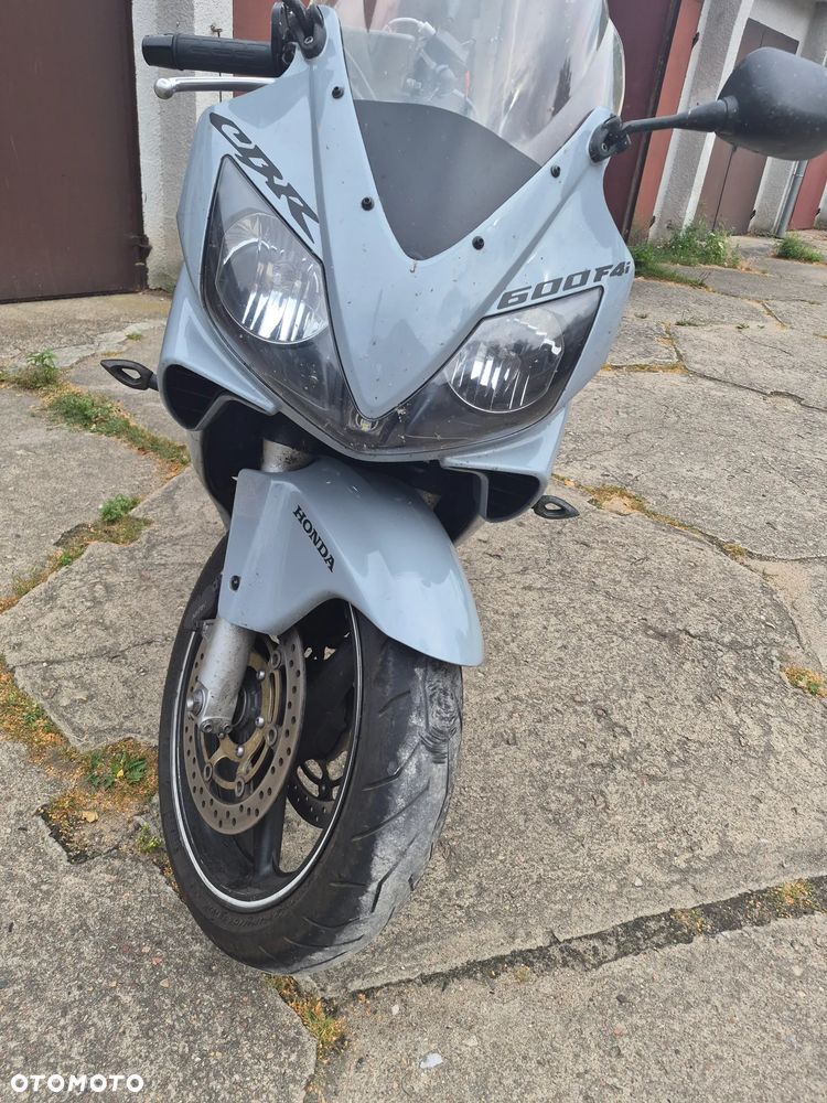 Honda CBR - 5