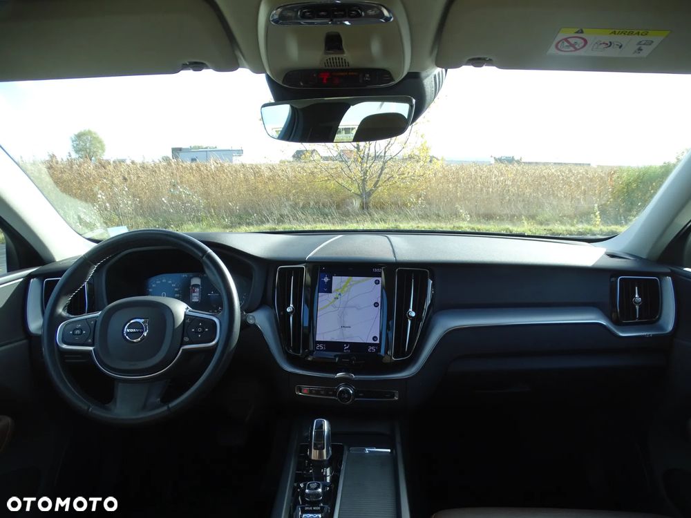Volvo XC 60 T8 AWD Recharge Geartronic Inscription - 19