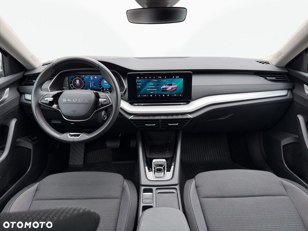 Skoda Octavia 1.5 TSI mHEV Selection DSG - 33