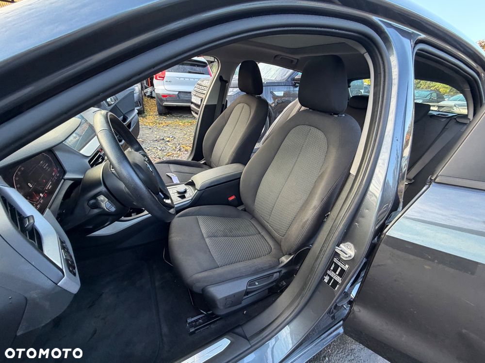 BMW Seria 1 - 12