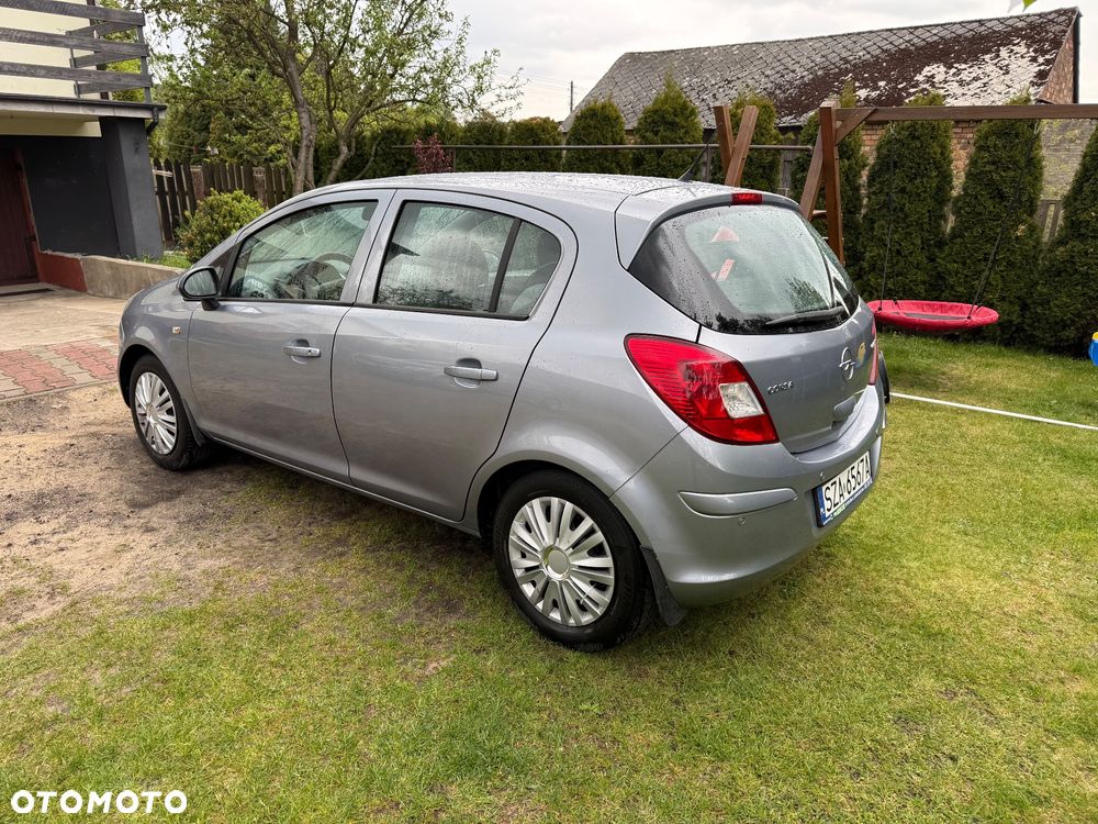 Opel Corsa 1.3 CDTI Enjoy - 4