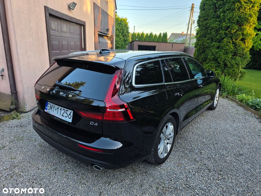 Volvo V60 D4 Momentum - 5