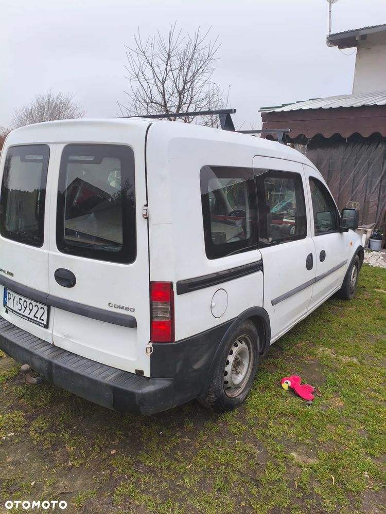 Opel Combo Tour - 2