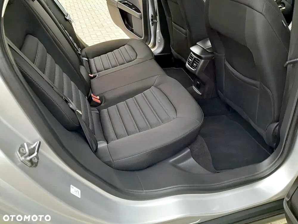 Ford Mondeo - 20