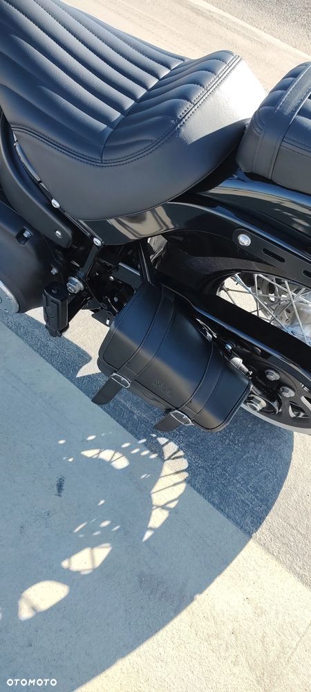 Harley-Davidson Softail Street Bob - 10