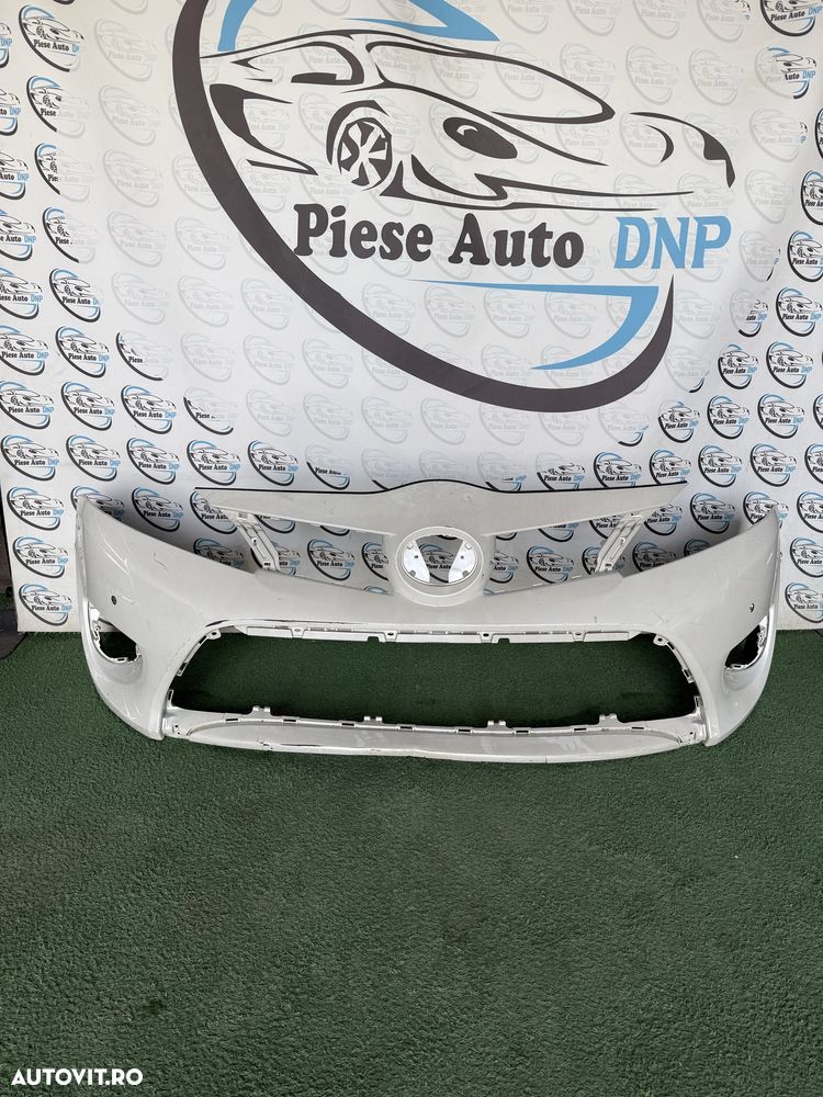 Bara fata Toyota Verso - 1