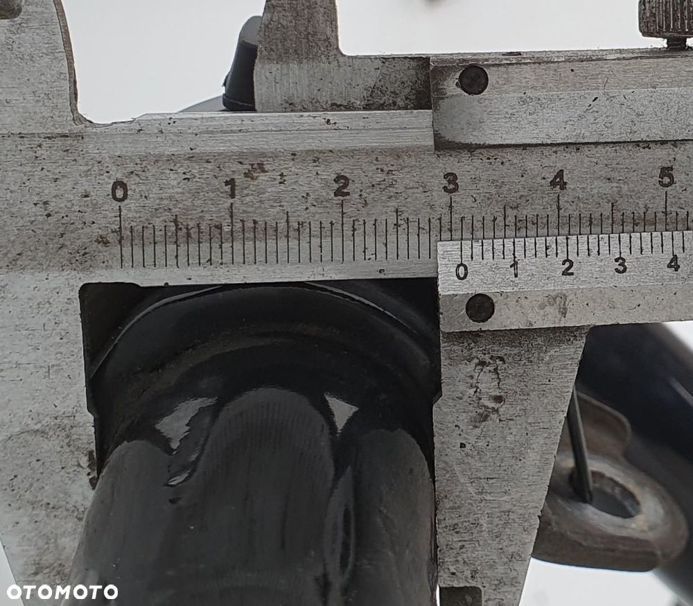 DRĄŻEK STABILIZATOR PRZÓD PRZEDNI AUDI A4 B6 - 5