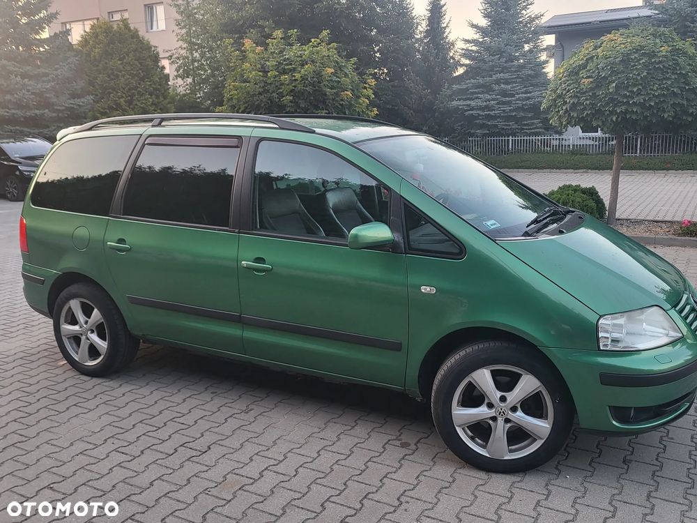 Volkswagen Sharan 1.9 TDI Highline - 12