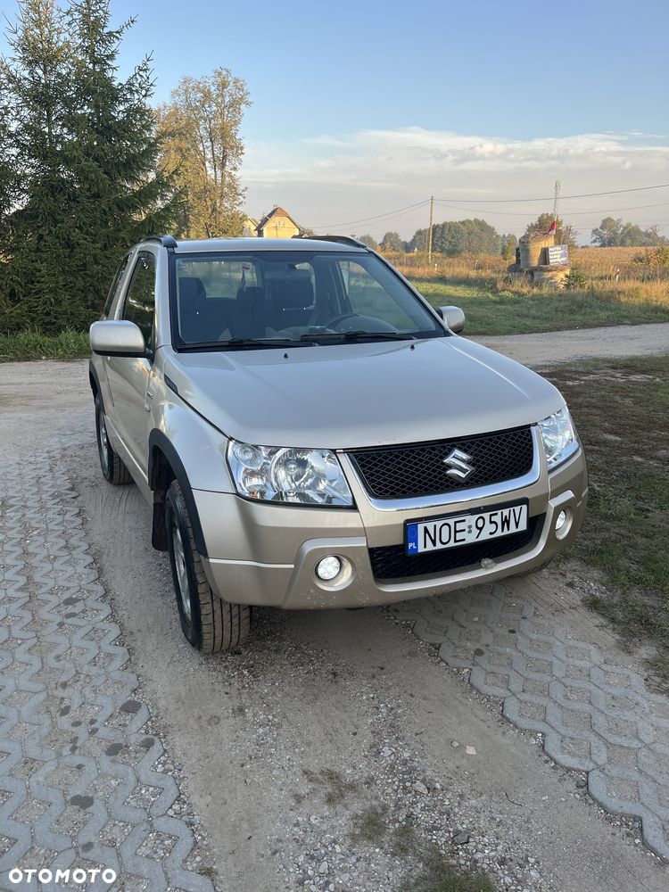 Suzuki Grand Vitara - 4