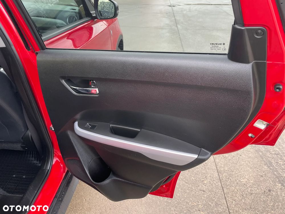 Suzuki Vitara 1.6 DDiS (4x4) Allgrip Comfort+ - 24